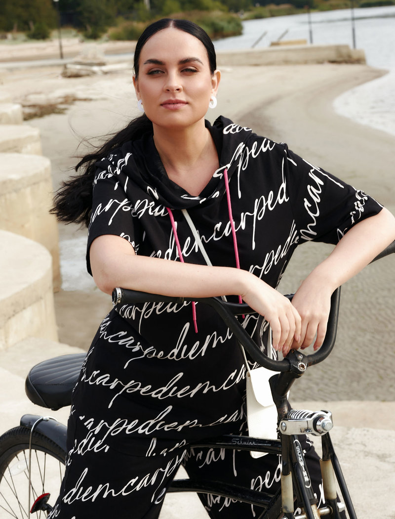 блуза текст3